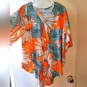 Batwing floral shirt